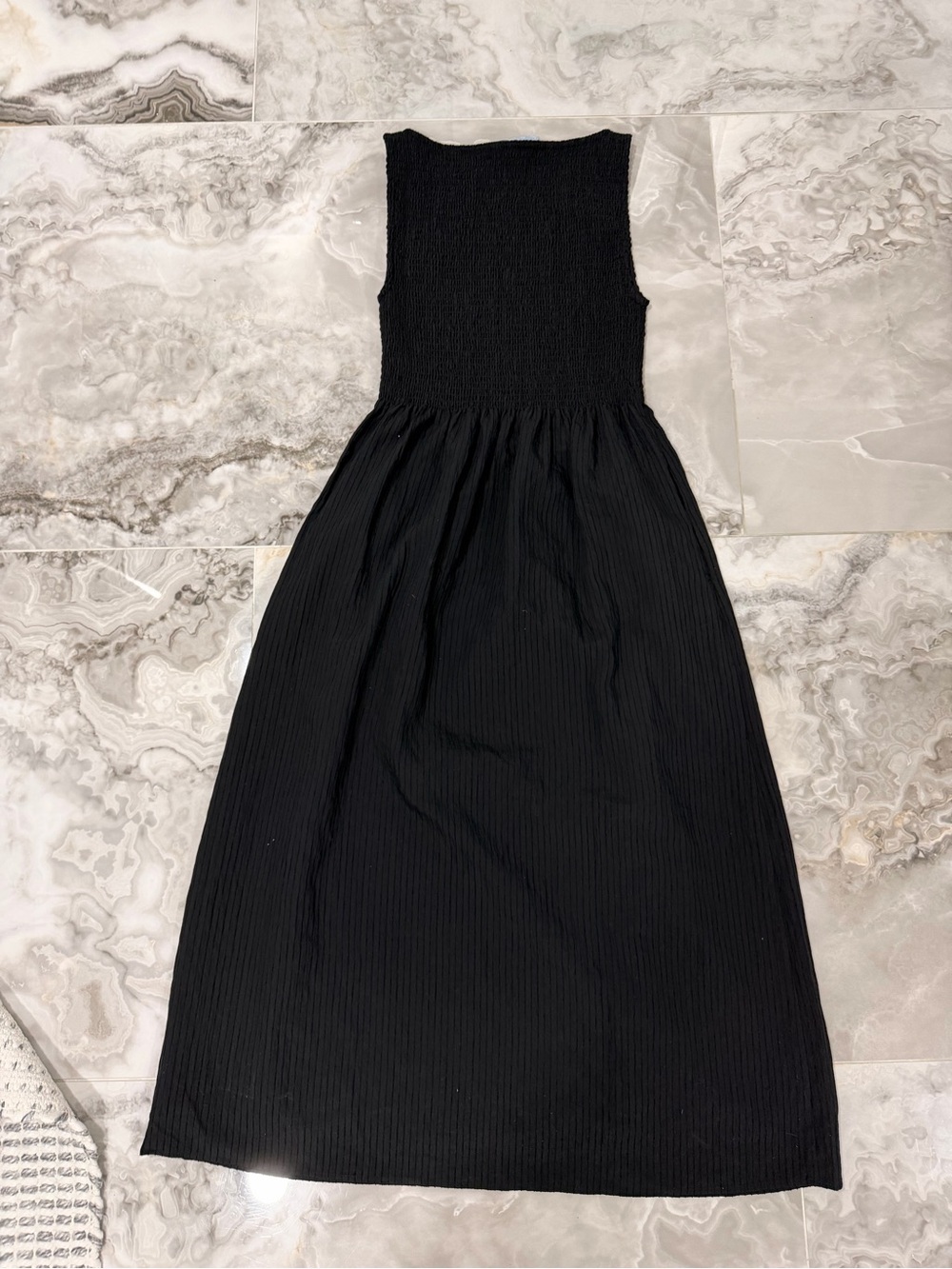 Hill House The Cosima Nap Dress - Black Tonal Seersucker - Picture 6 of 6